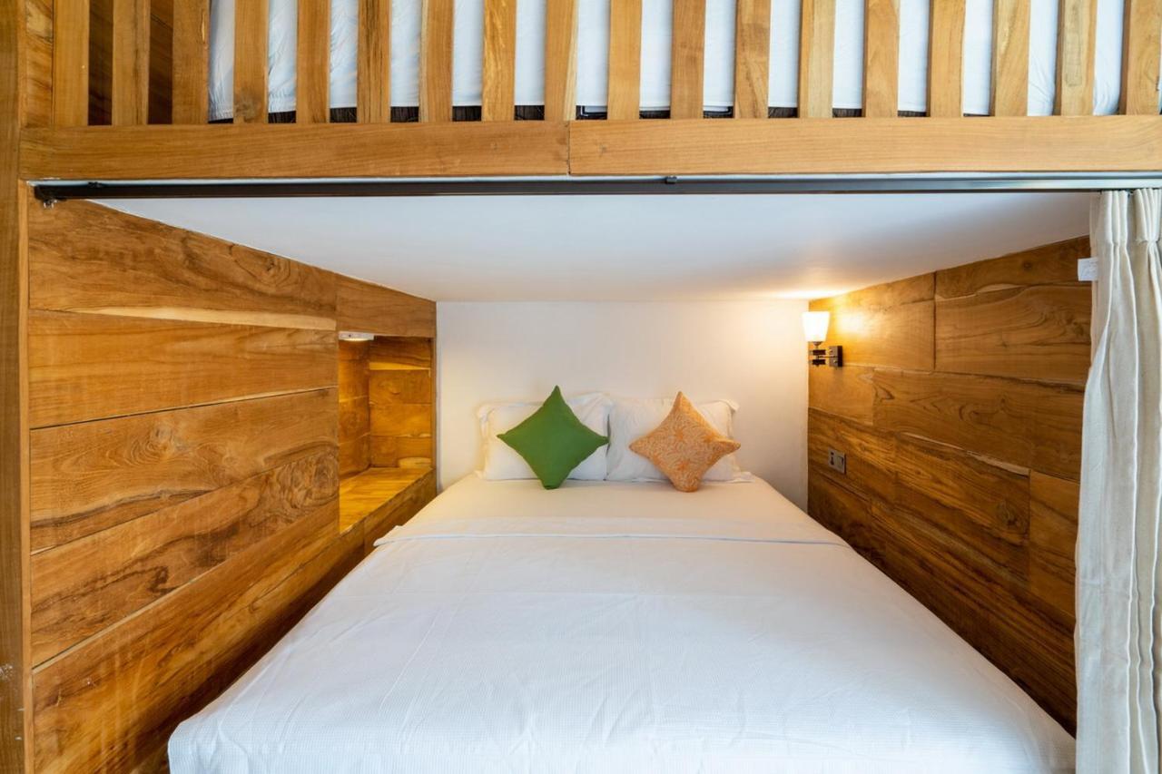 Good Cheer Hostel レンボンガン島 エクステリア 写真